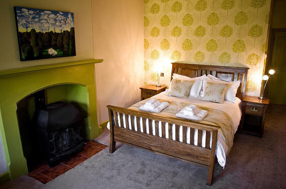 The Convent Hotel Stroud  Buitenkant foto